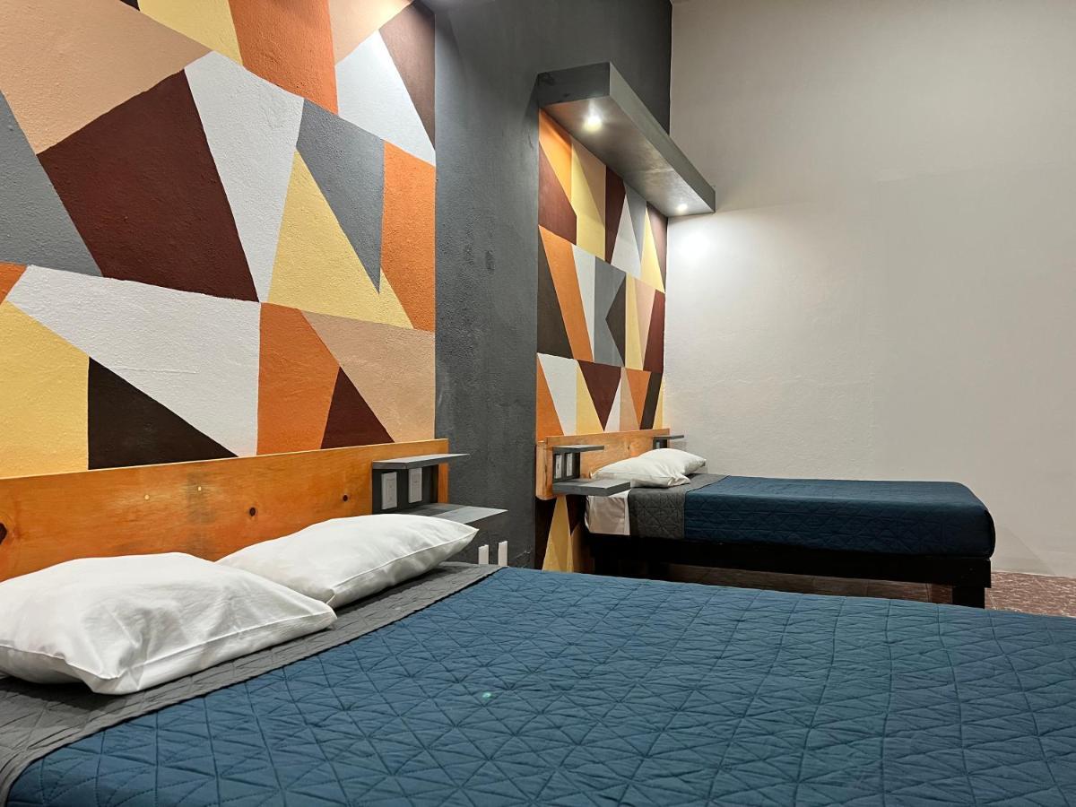 Bed and Breakfast Casa Aura Морелия Экстерьер фото