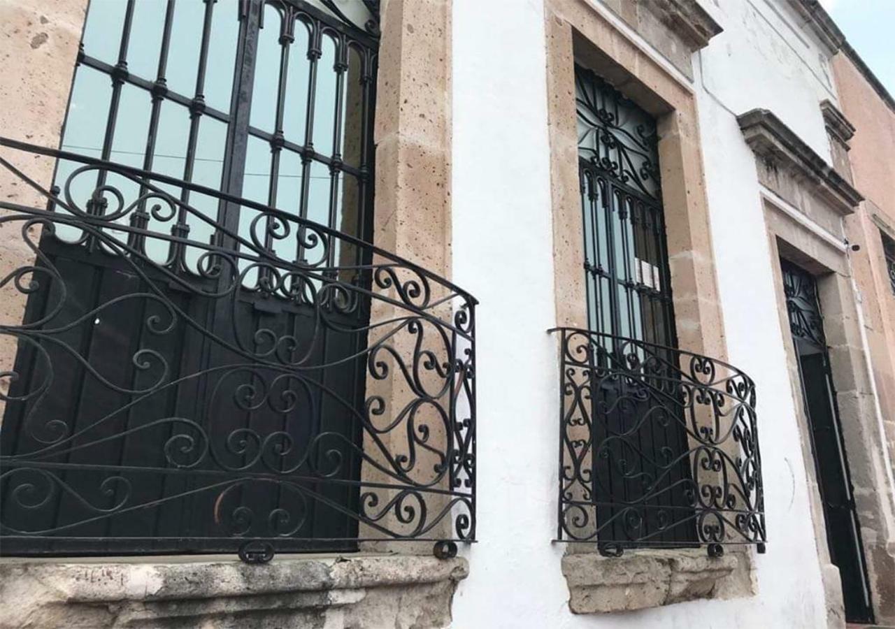 Bed and Breakfast Casa Aura Морелия Экстерьер фото